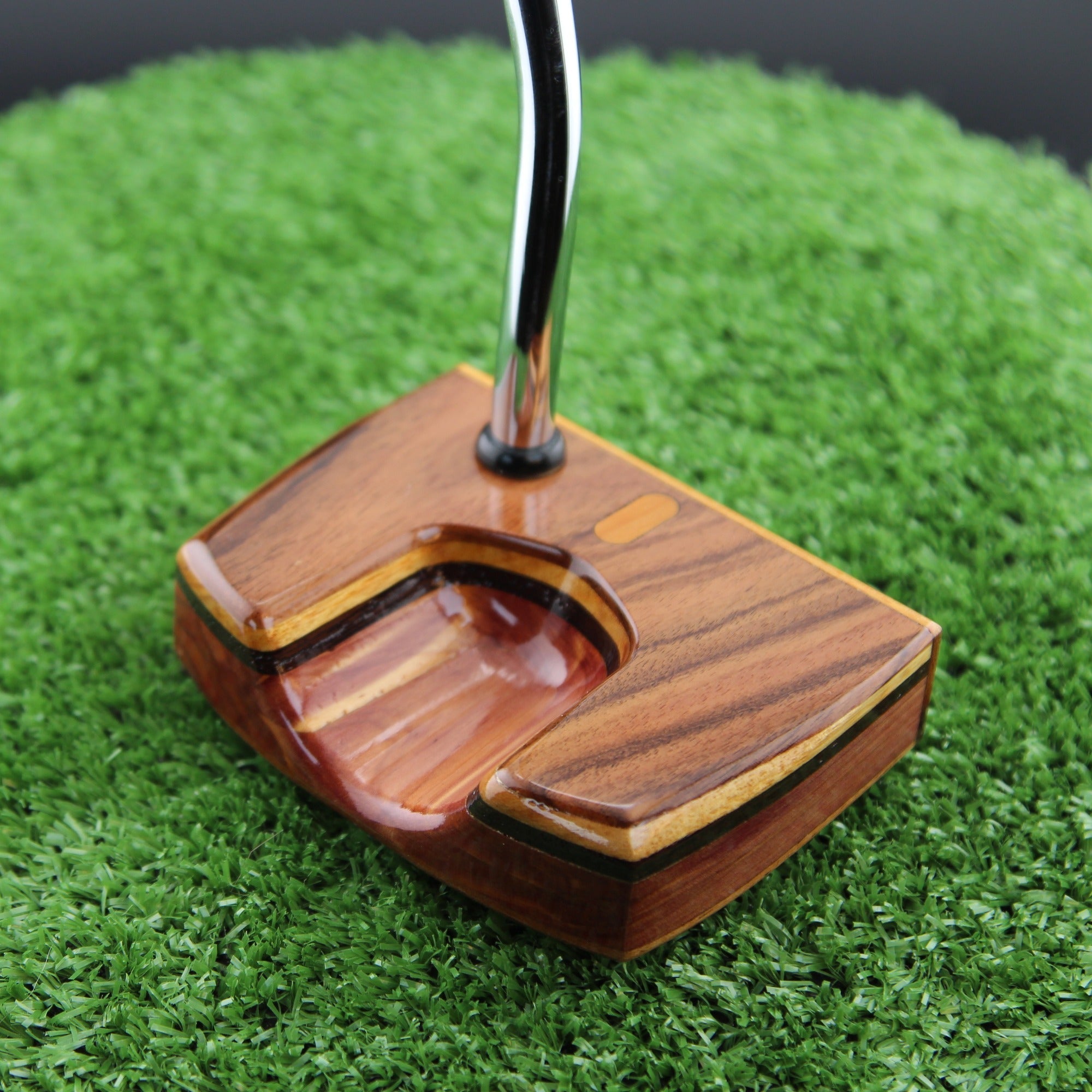 Rosewood, cedar, wenge and canarywood Woodrich Regal putter for length fitting