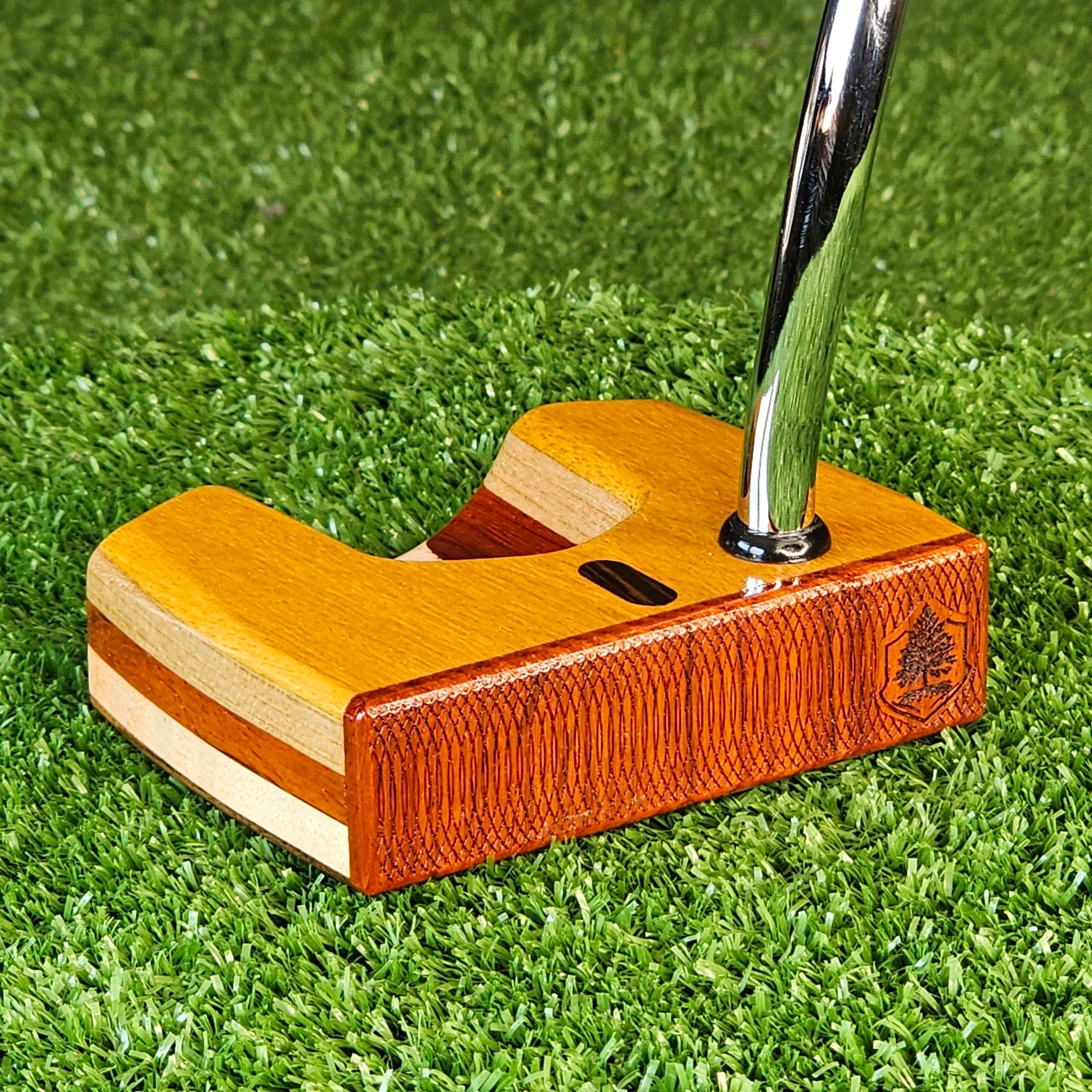 Canarywood and Padauk exotic wood Woodrich Regal Putter