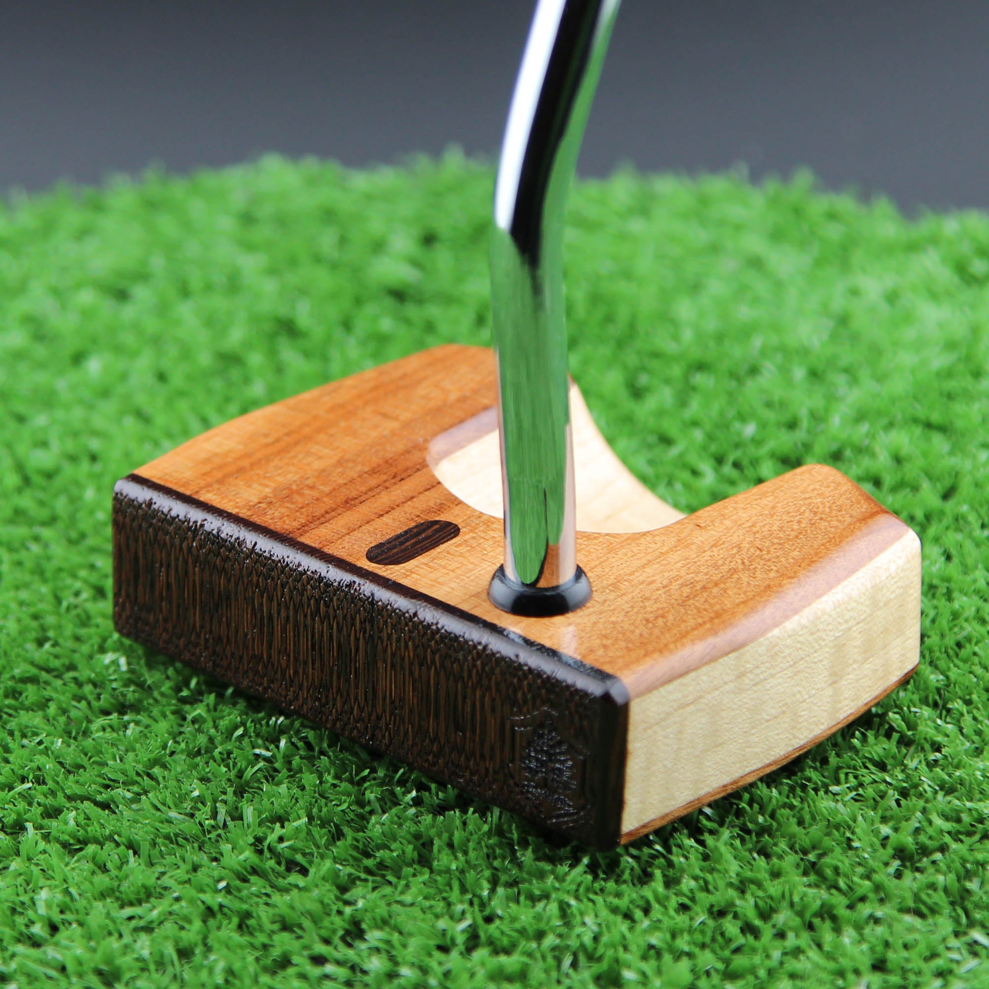 Tigerwood with Oak body and Wenge inlay exotic wood putter