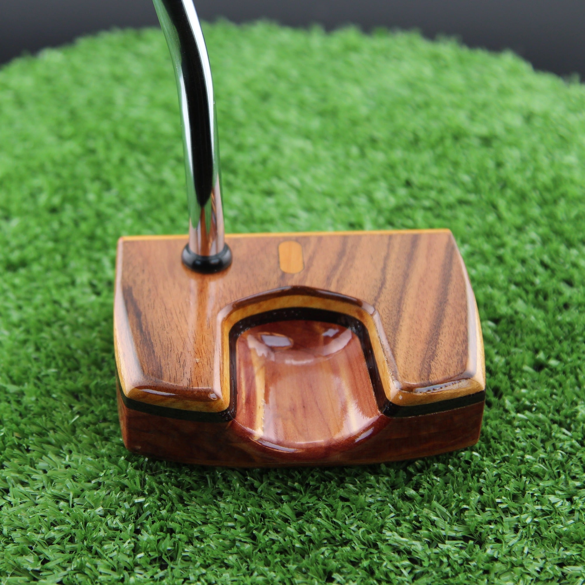 Rosewood, cedar, wenge and canarywood Woodrich Regal putter toe view