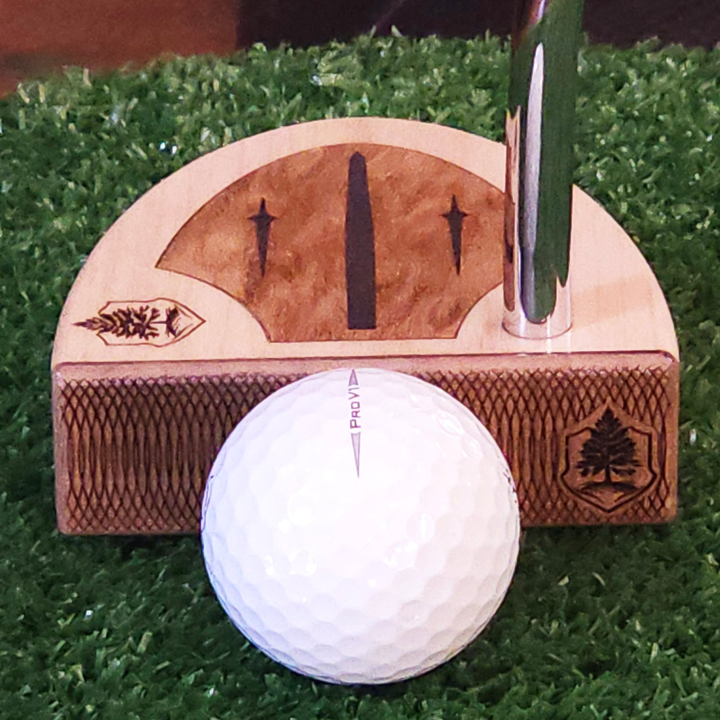 Walnut and Hard maple Woodford putter with Walnut wood faceplate and inlay