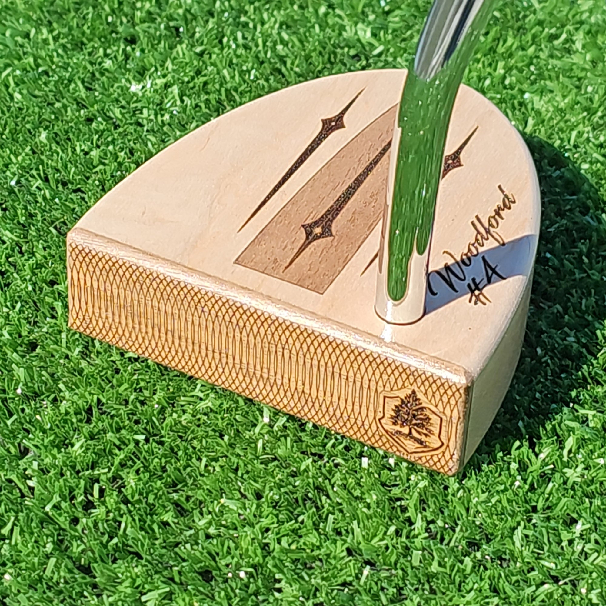 Curly Maple and Walnut face and inlay woodford style putter