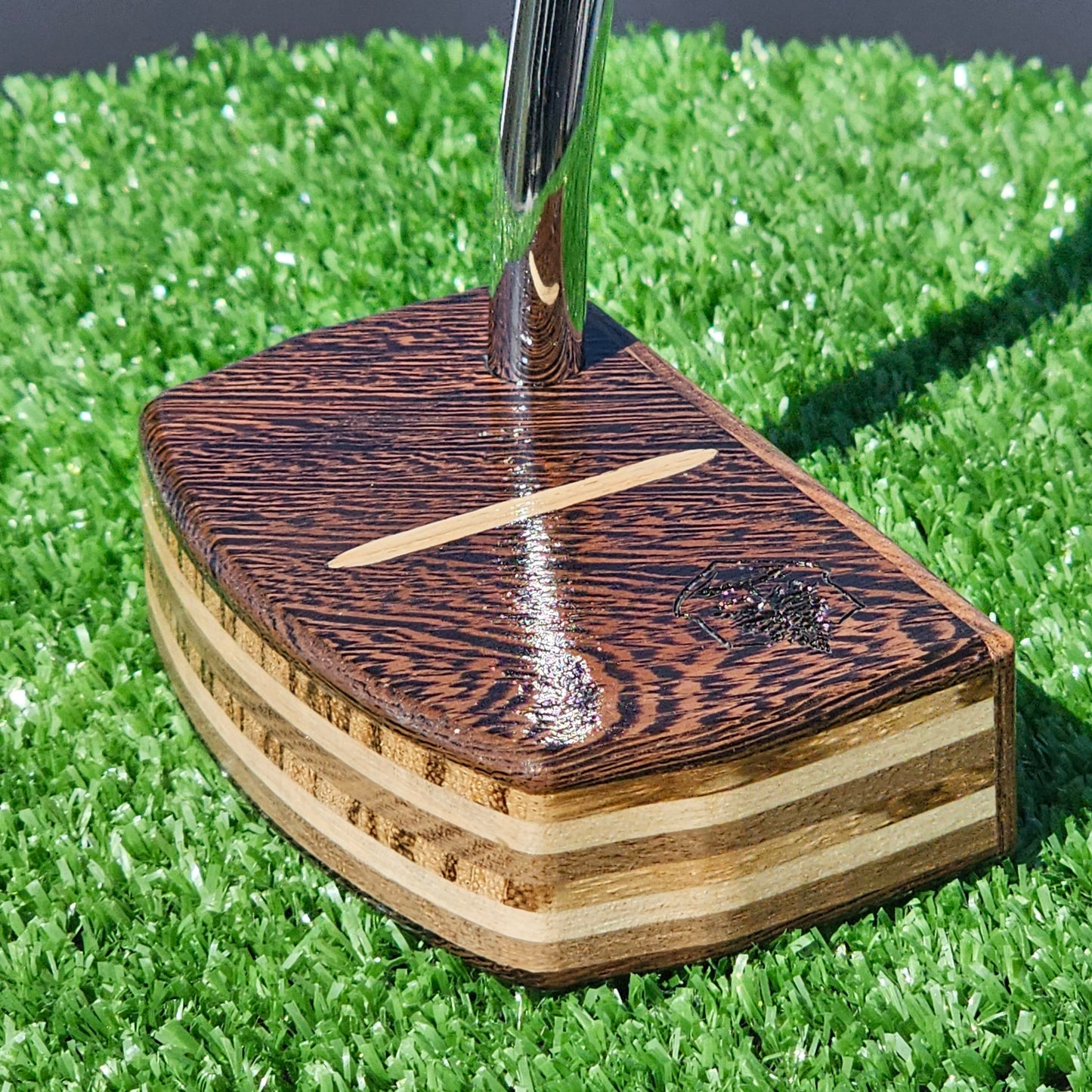 Wenge Woodwin putter with multiwood body and wood inlay alignment