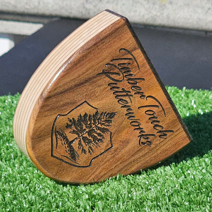 Rosewood and Wenge putter with Padauk inlay