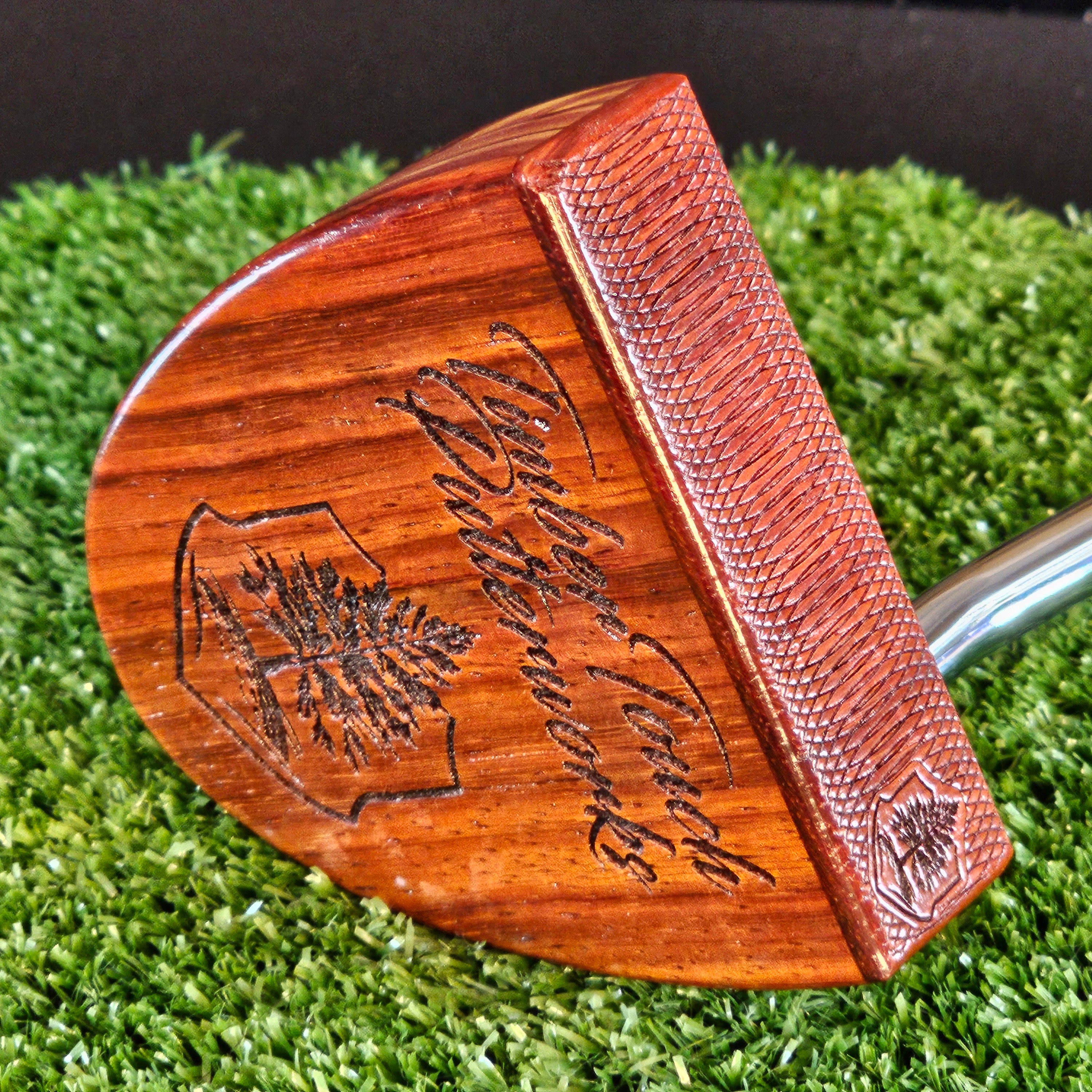 Padauk and Cedar wood Woodford style putter with Wenge wood inlay