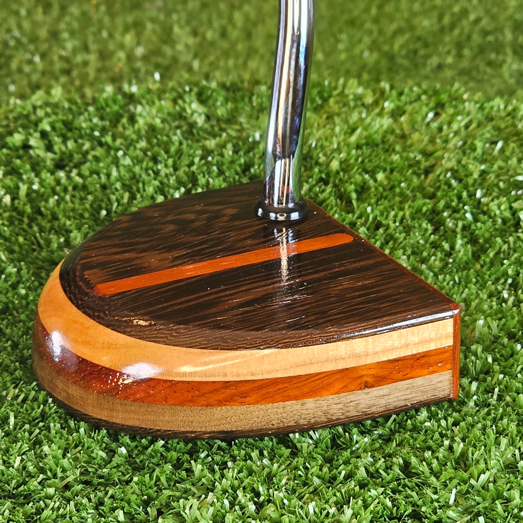 Nightfire wood putter with exotic Wenge and Padauk FATTY style
