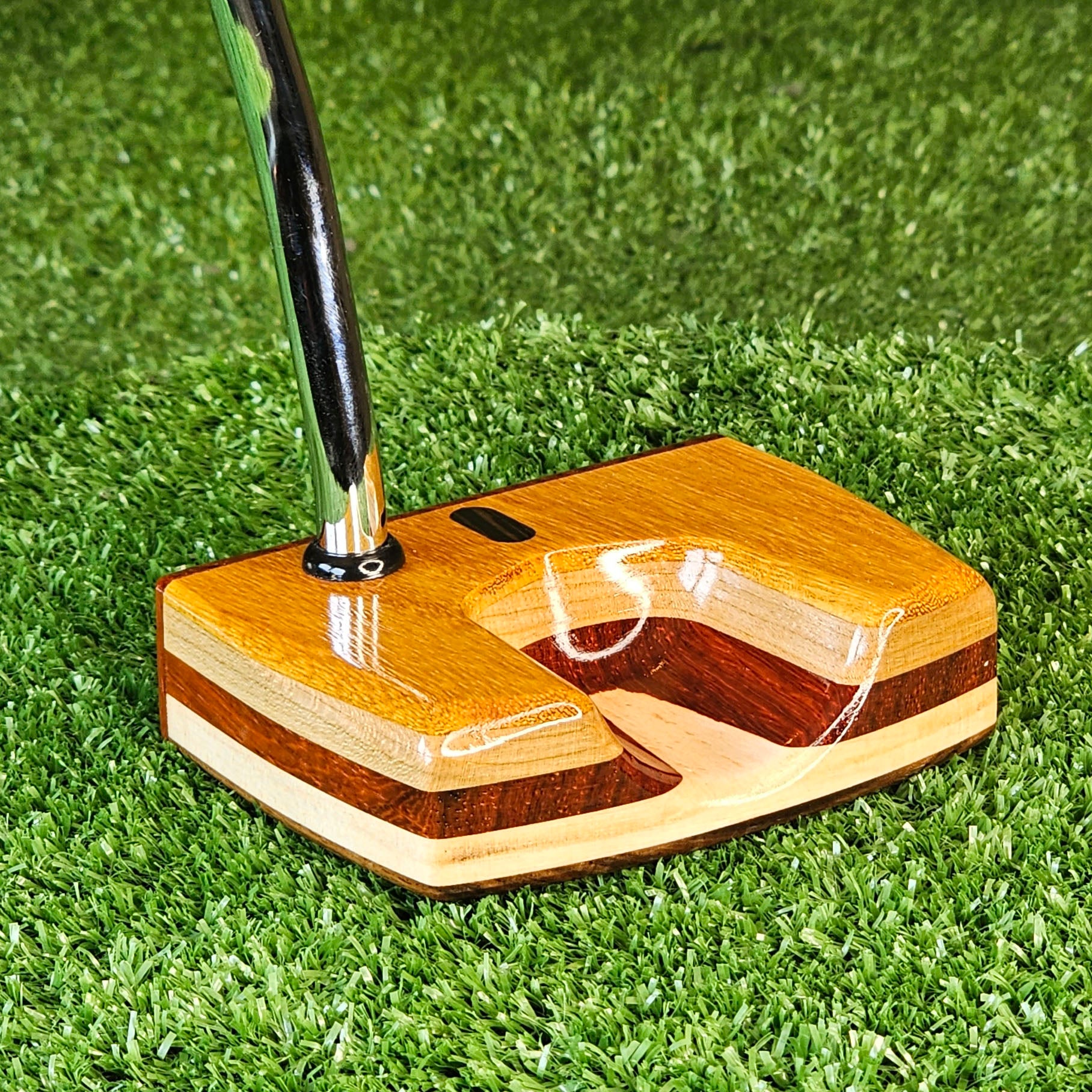 Canarywood and Padauk exotic wood Woodrich Regal Putter
