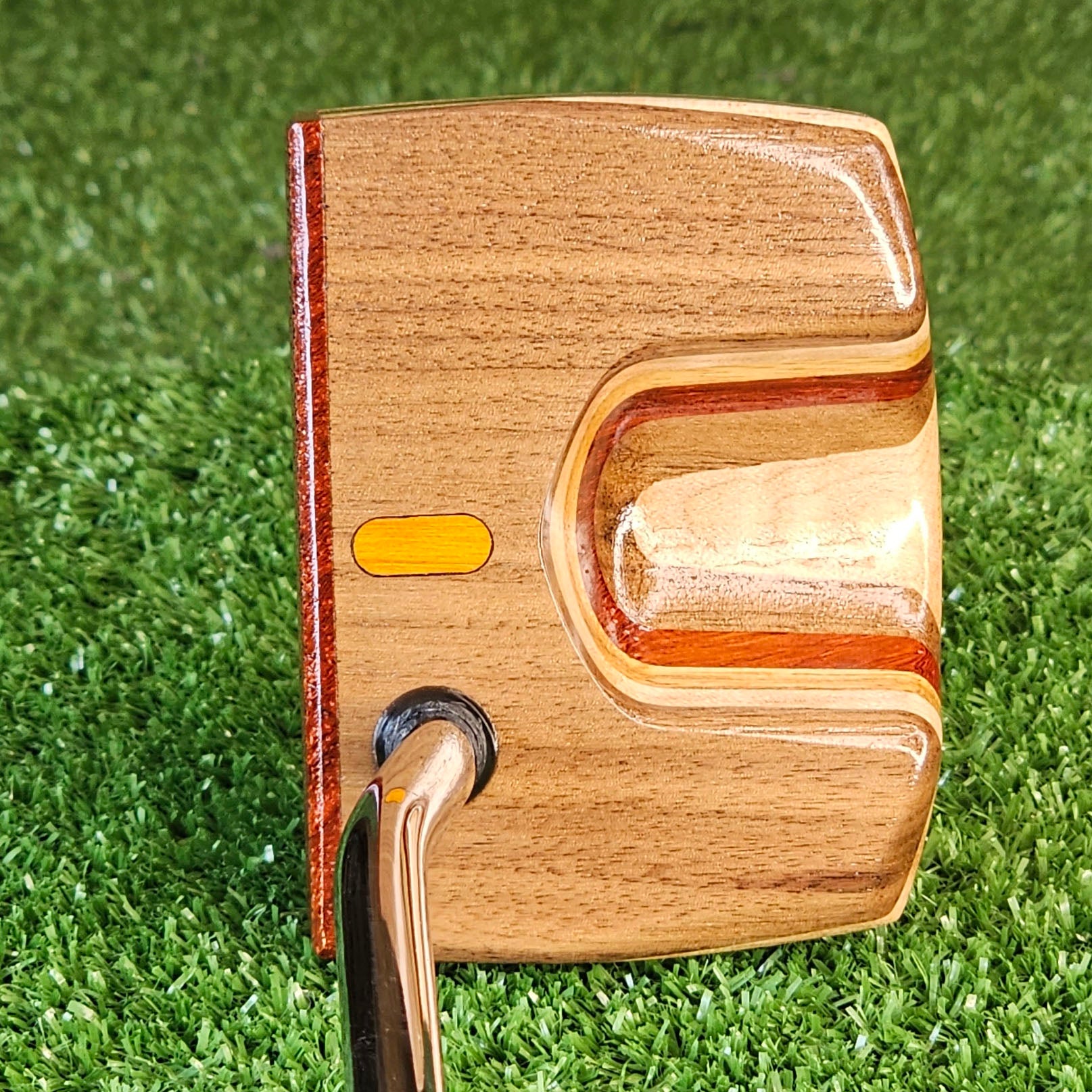 Walnut and Padauk exotic wood Woodrich Regal Putter