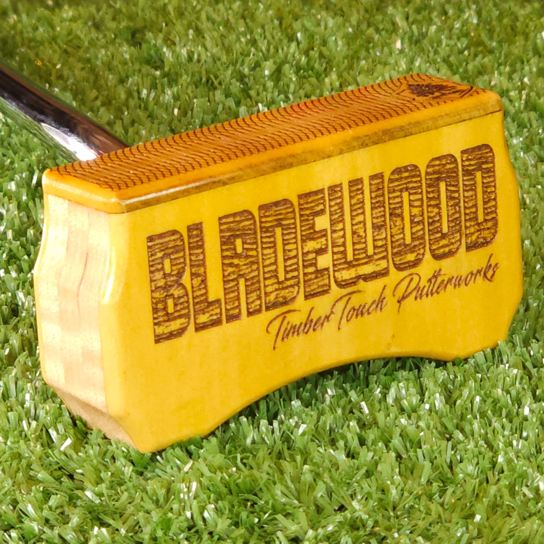 Yellowheart and oak Zero Torque Center Shaft Bladewood putter