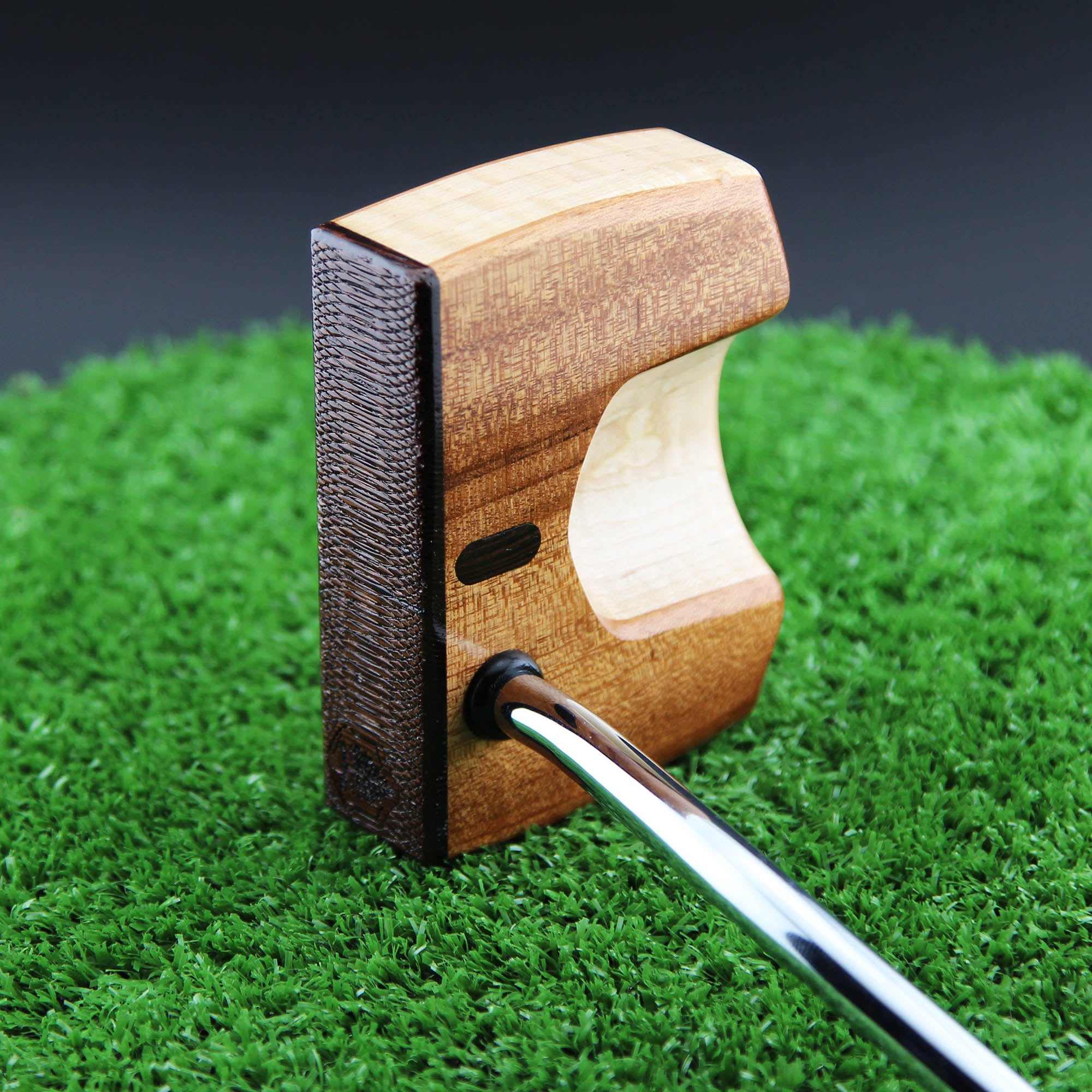 Tigerwood with Oak body and Wenge inlay exotic wood putter