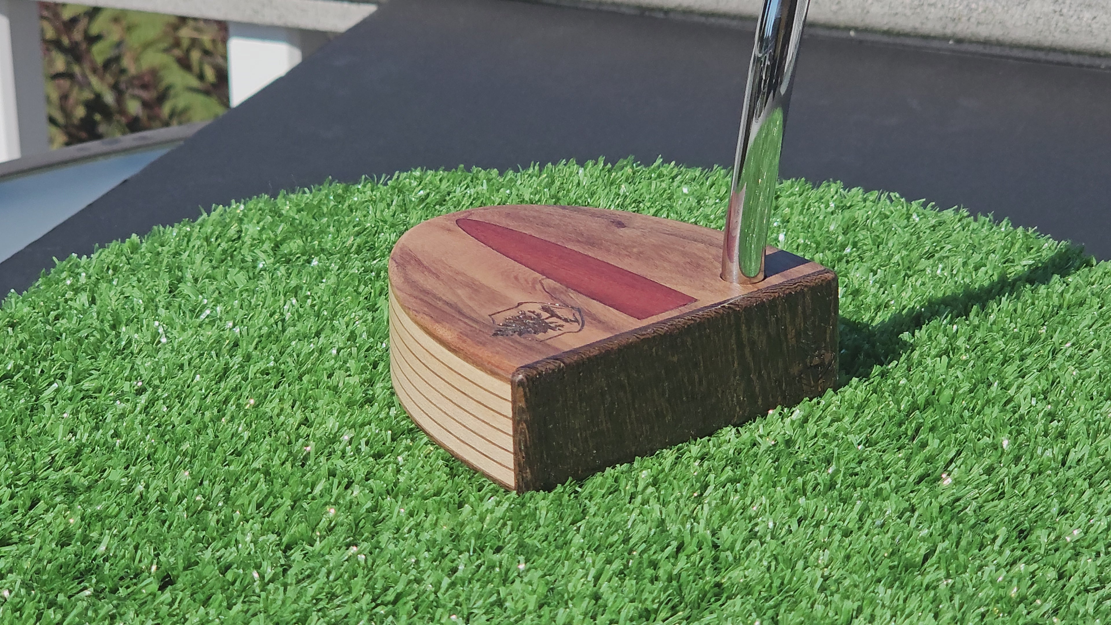 Rosewood and Wenge putter with Padauk inlay