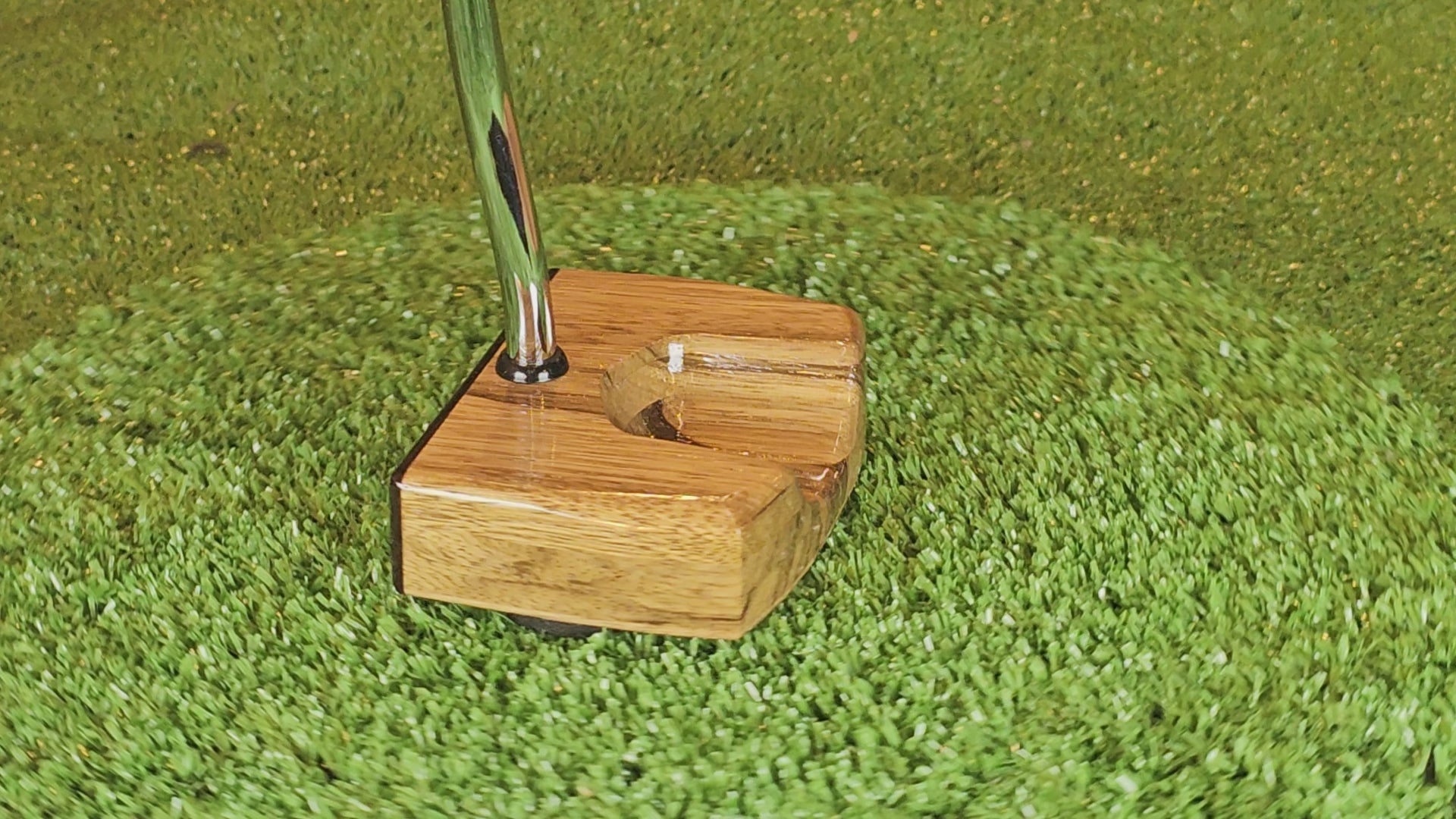 SmokeHouse style Black Limba zero torque center shaft Woodrich Regal Putter