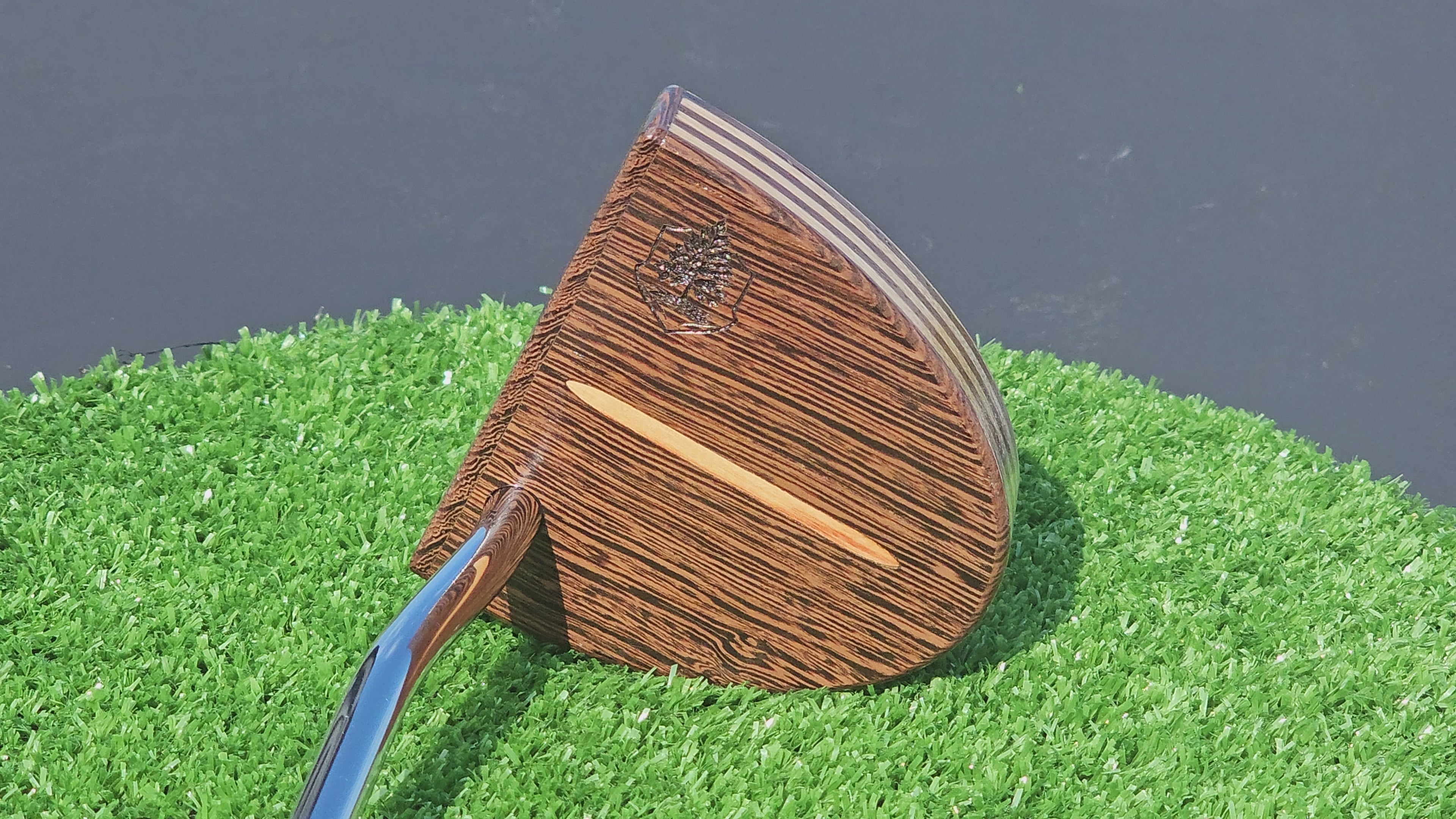 Wenge exotic wood Woodford putter with inlay and layered white limba body