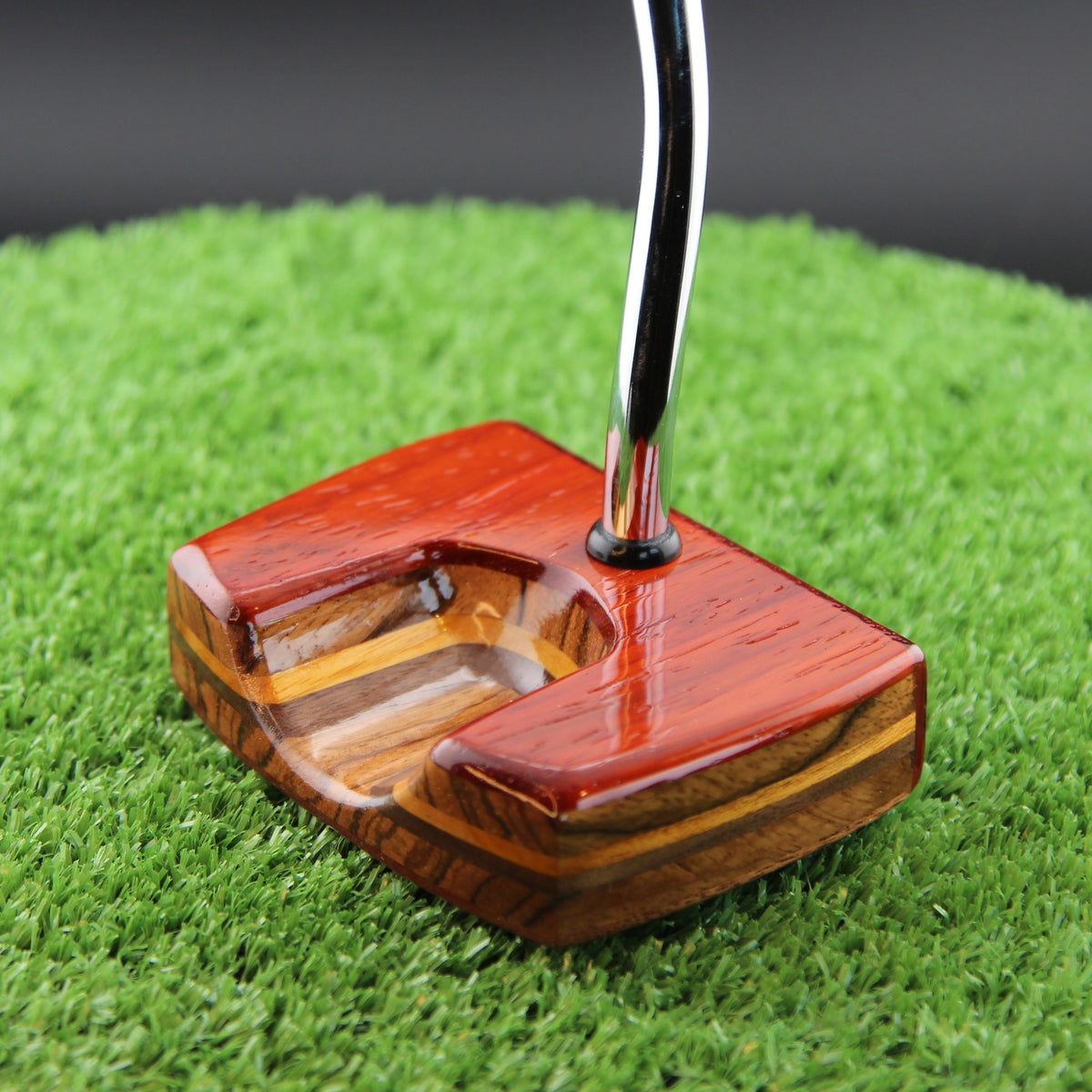 TimberTouch Bandolier Putter Woodrich Regal wood putter, Padauk and Zebrawood, zero torque center shaft – toe and heel angle view