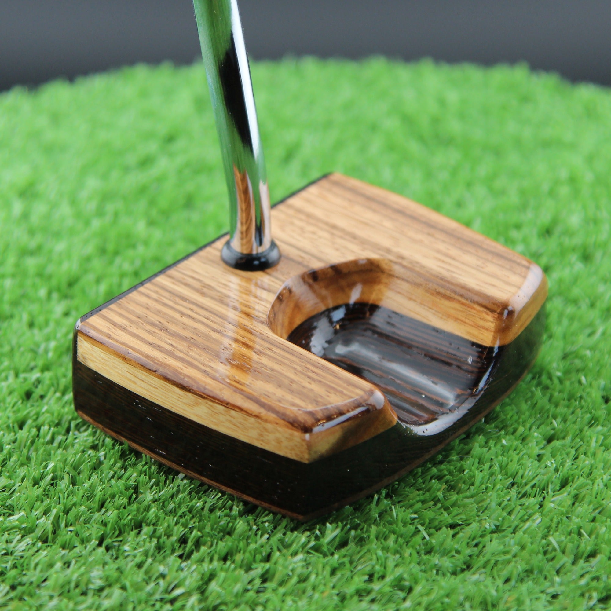 Espresso style Leopardwood and Wenge zero torque center shaft Woodrich Regal Putter