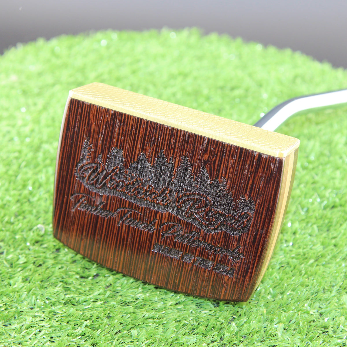 Mocha Putter Rosewood with Bright Brass Face Woodrich Regal Putter